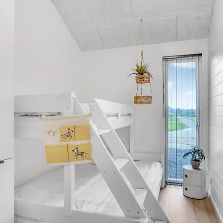 Ferienhaus Tolles Haus In Mit Sauna Sjolund