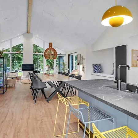 Ferienhaus Tolles Haus In Mit Sauna Sjolund