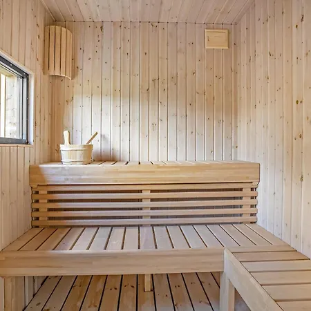 Tolles Haus In Mit Sauna Sjolund
