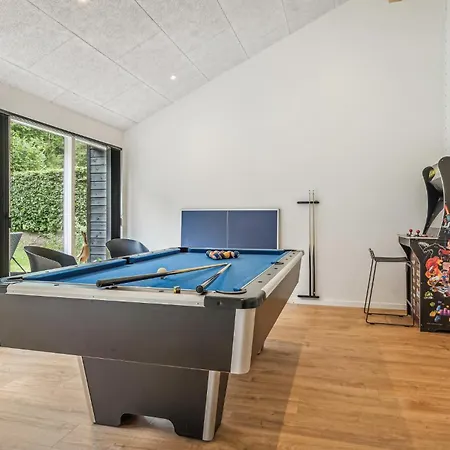 Amazing In With Sauna